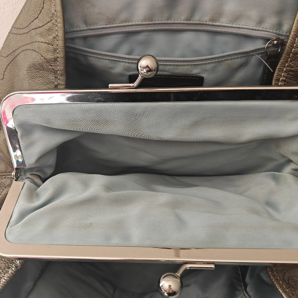 Coach Olive Green Signature Stitch KissLock Satchel Purse Handbag Designer - Picture 4 of 7